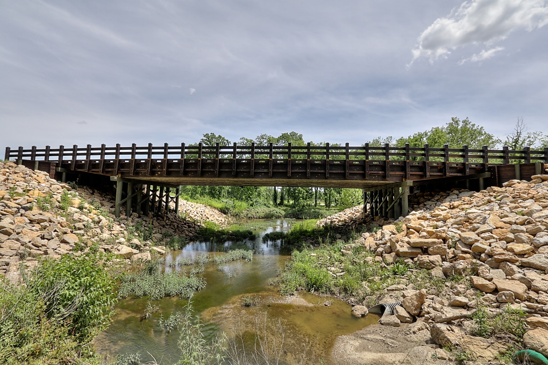 Side view of the multiple span of Loch Lloyd timber vehicular bridge built by York Bridge Concepts